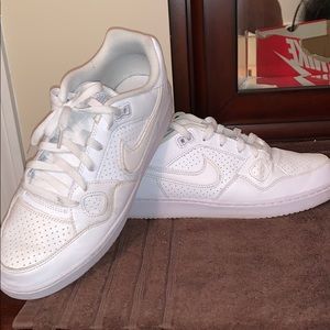 Nike Son of force